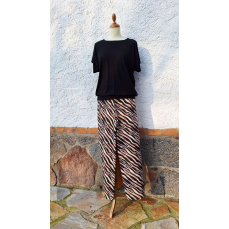 B-Shirt - schwarz + Hose - Zebra