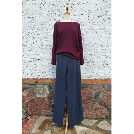 H- Pulli - weinrot + Hose - Streifen